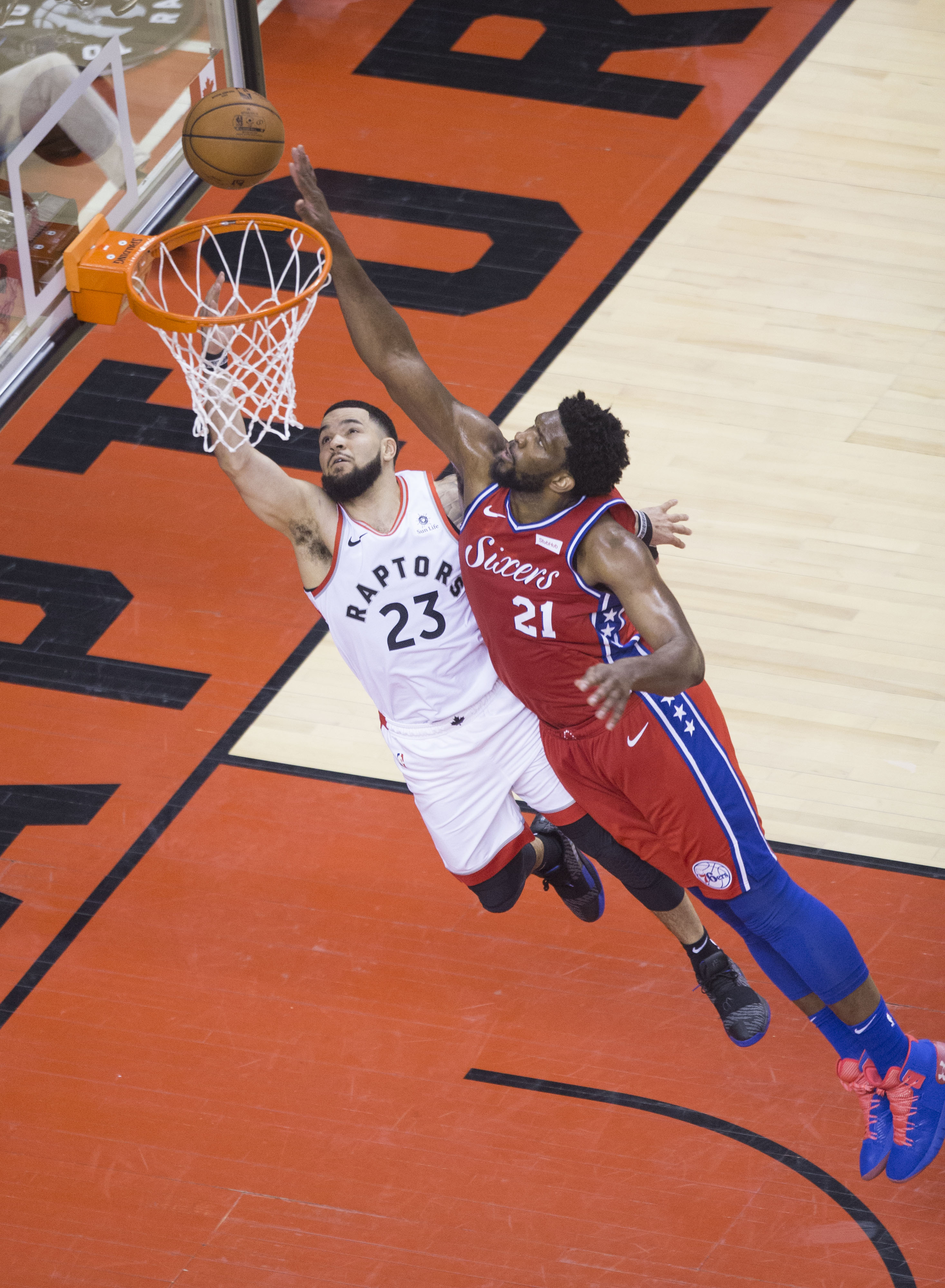 关于猛龙险胜一仗，东部决赛激烈对决再掀高潮的信息