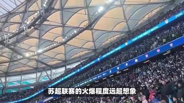 费德勒迎来五赛季高光表现，巴塞罗那球迷沸腾！