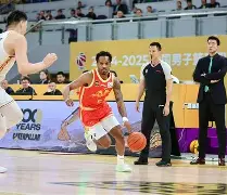  梅德韦杰夫百度百科 